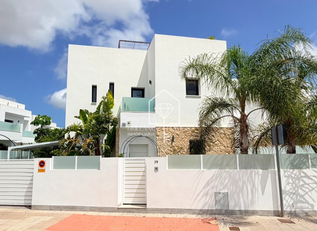 Revente - 4. House - Detached Villa - Los Montesinos - La Herrada