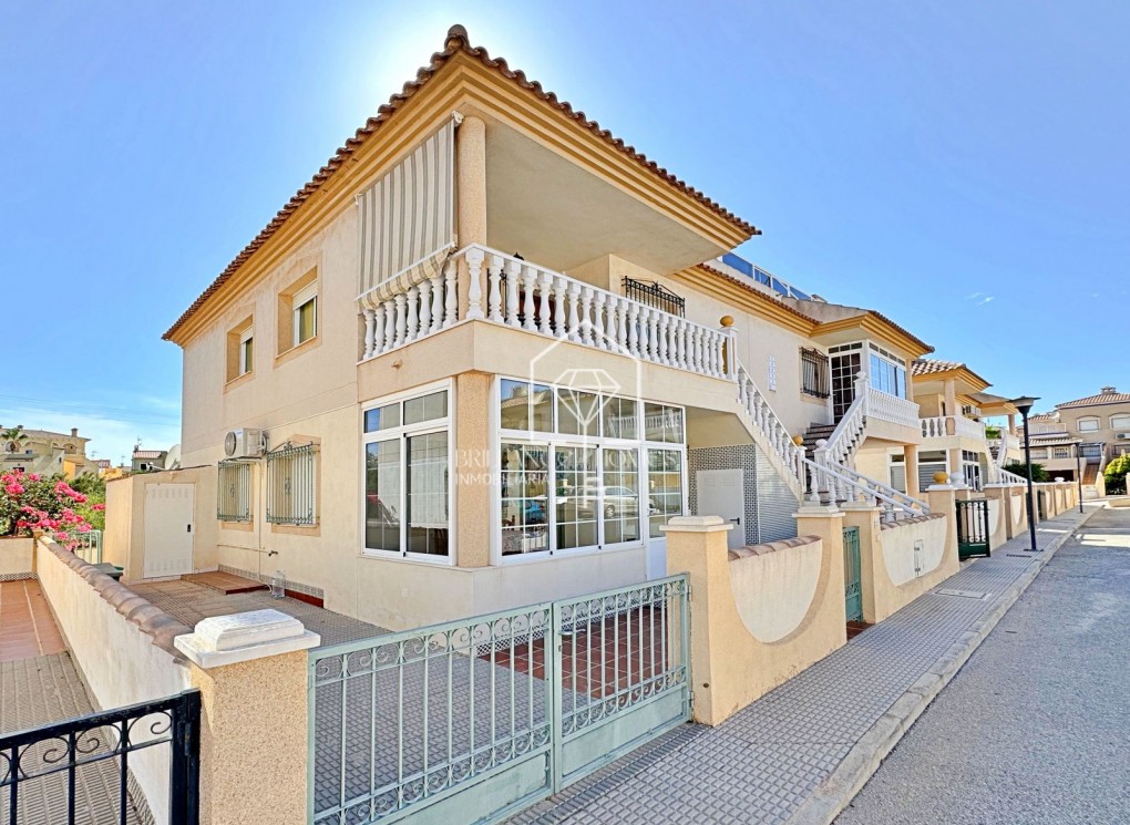 Revente - Apartment - Orihuela Costa - La Zenia