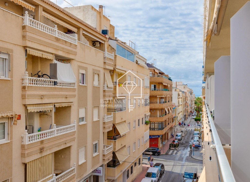 Revente - Apartment - Torrevieja - Centro