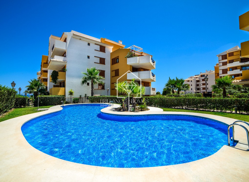 Revente - Apartment - Torrevieja - Punta Prima