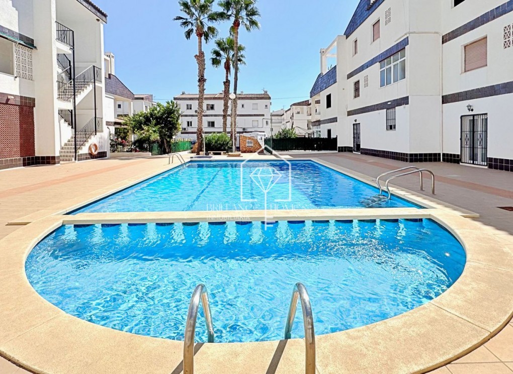 Revente - Apartment - Torrevieja - Rocio del Mar
