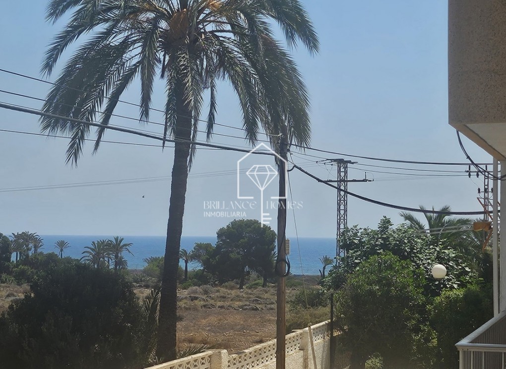 Revente - Appartement / flat - Punta Prima - Punta Prima Torrevieja