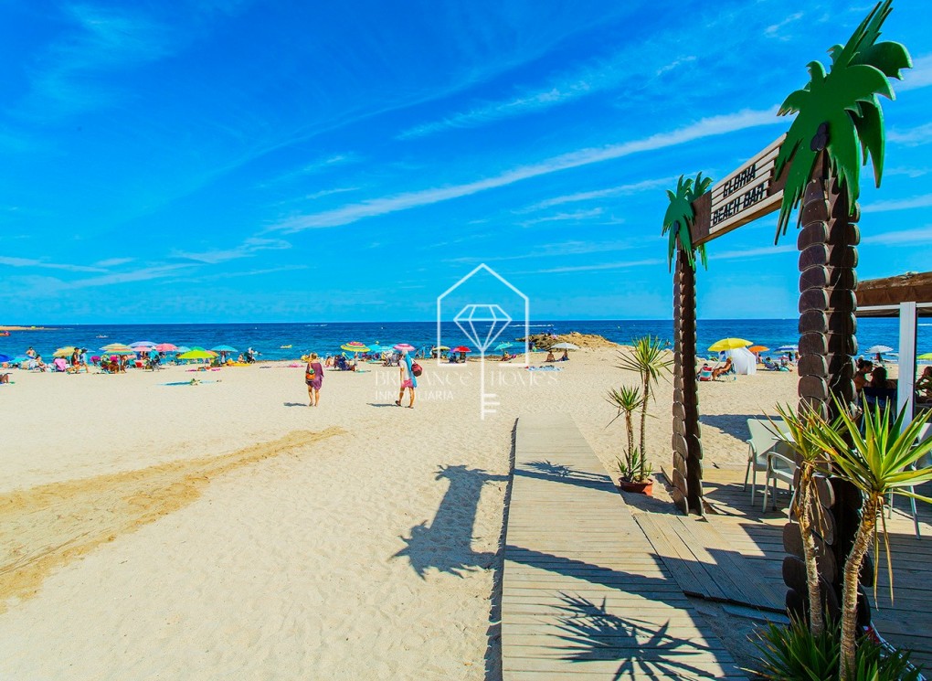 Revente - Appartement / flat - Torrevieja - Playa de los Locos