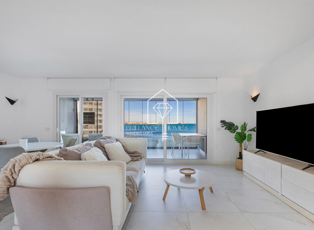 Revente - Appartement / flat - Torrevieja - Punta Prima