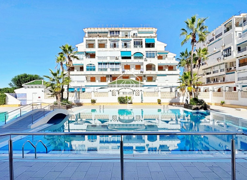 Revente - Appartement - Torrevieja - La Mata