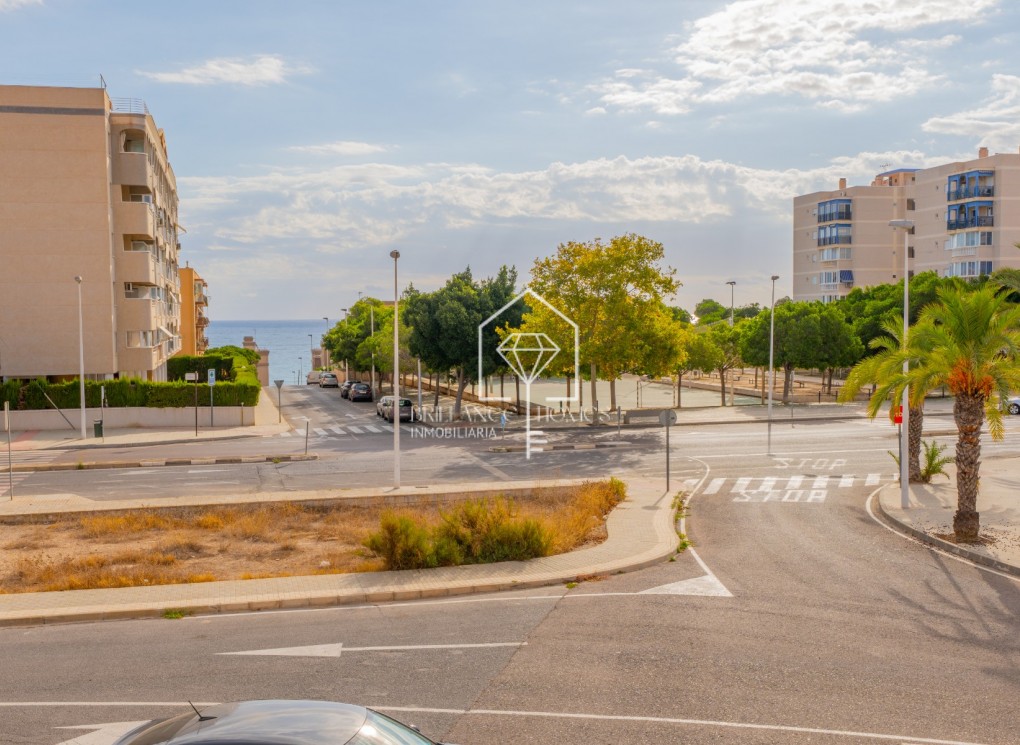 Revente - Bungalow - Los Arenales del Sol - Arenales
