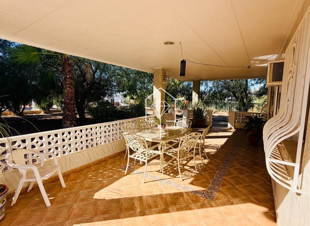 Revente - Detached villa - Crevillente