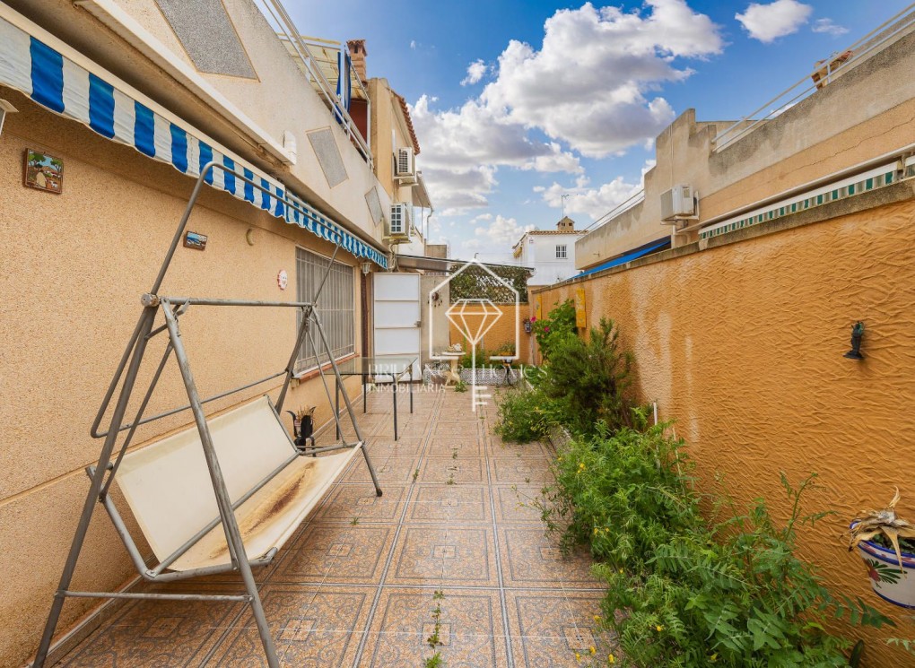 Revente - Terraced House - Torrevieja - Zona Carrefour