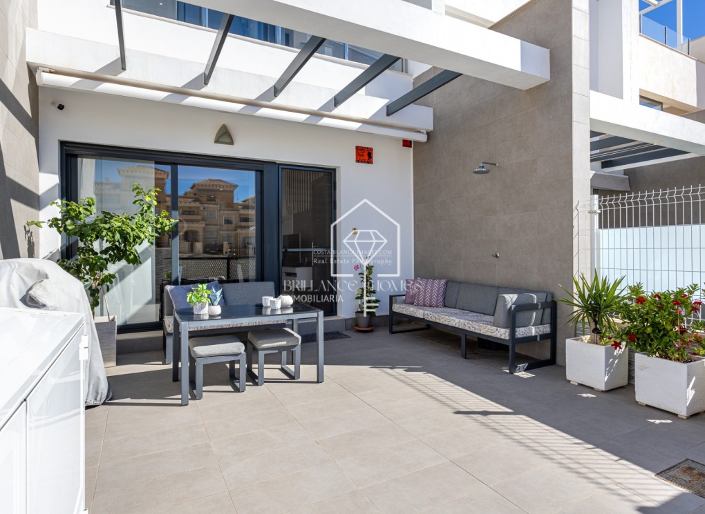 Revente - Town house - Orihuela Costa - Villamartín