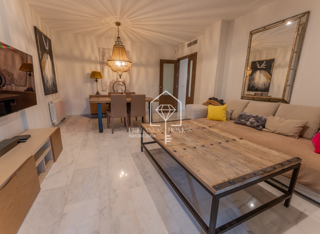 Sale - Apartment / flat - Alicante