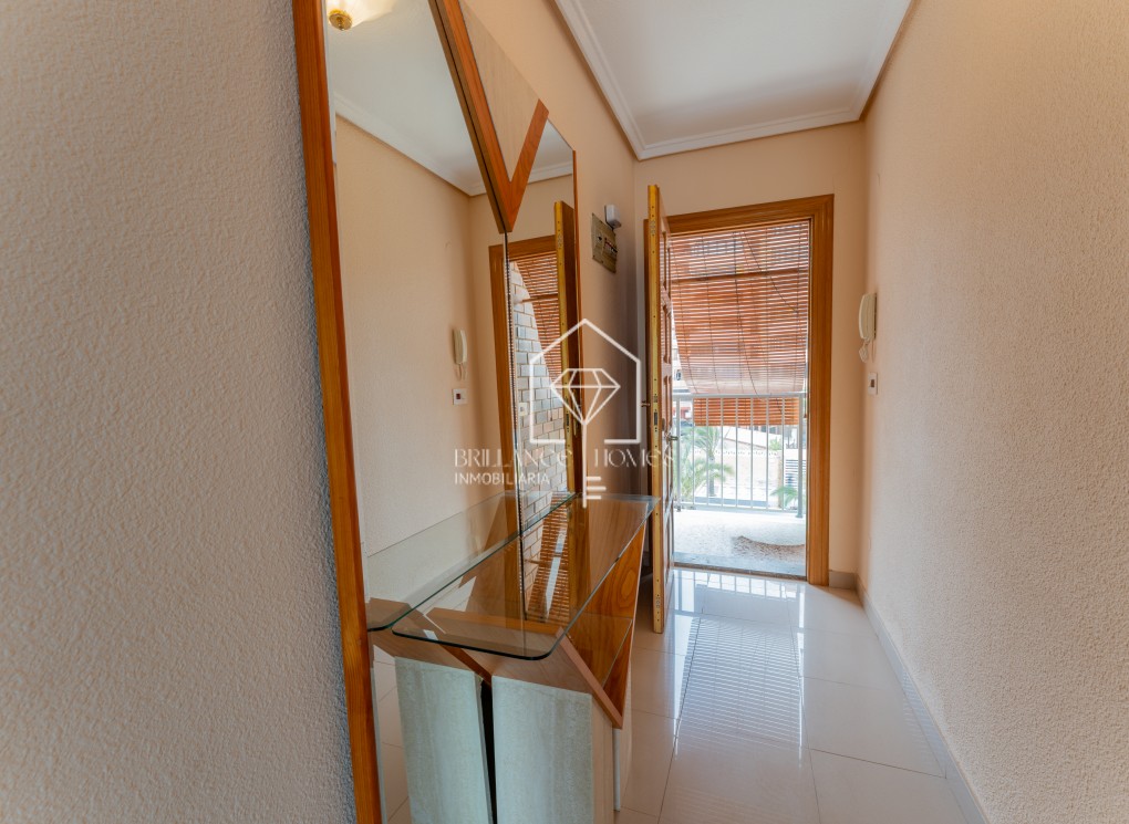 Sale - Apartment / flat - Los Arenales del Sol - Arenales