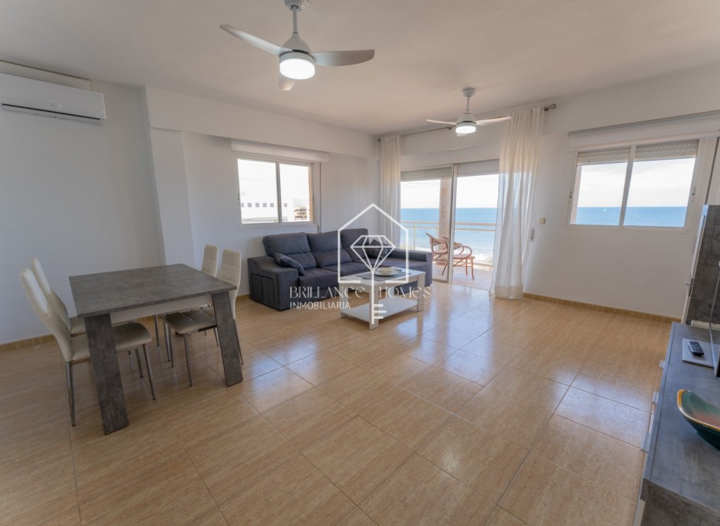Sale - Apartment / flat - Los Arenales del Sol - Arenales