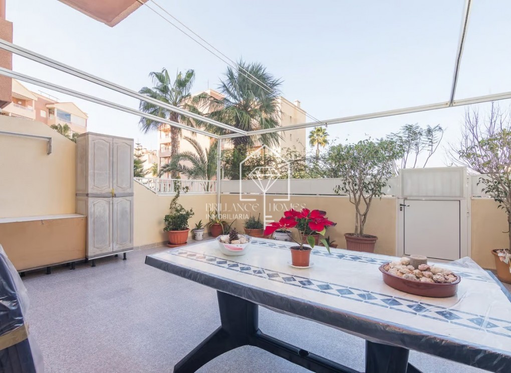 Sale - Apartment / flat - Los Arenales del Sol - Arenales