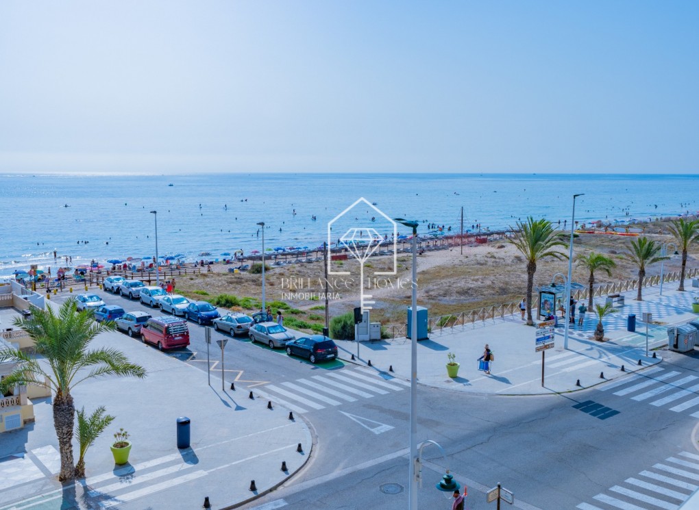 Sale - Apartment / flat - Los Arenales del Sol - Arenales