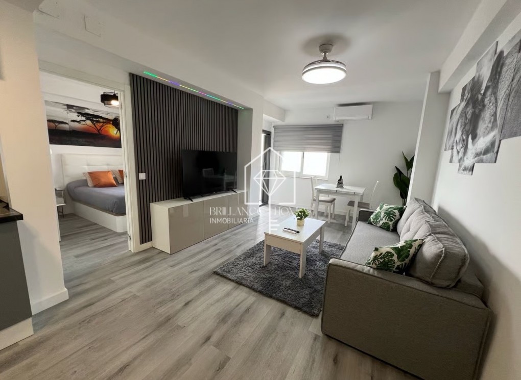 Sale - Apartment / flat - Santa Pola