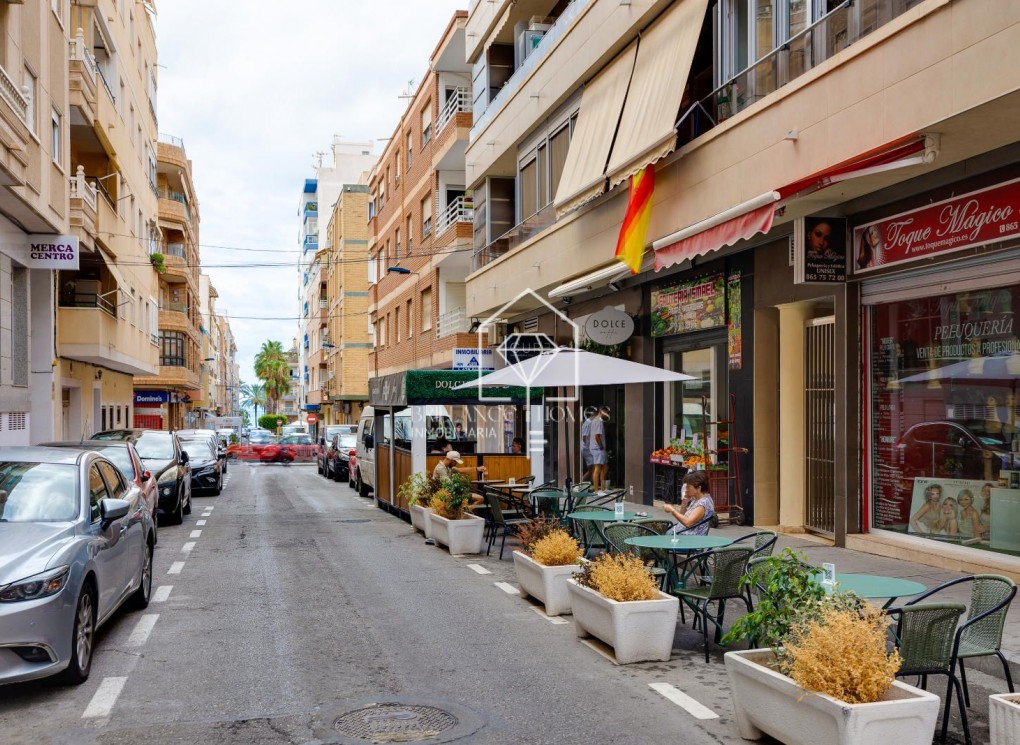 Sale - Apartment / flat - Torrevieja - Centro