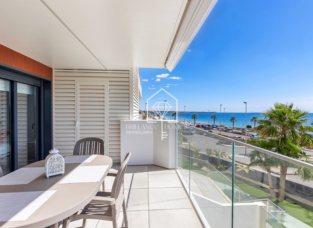 Sale - Apartment - Mil Palmeras
