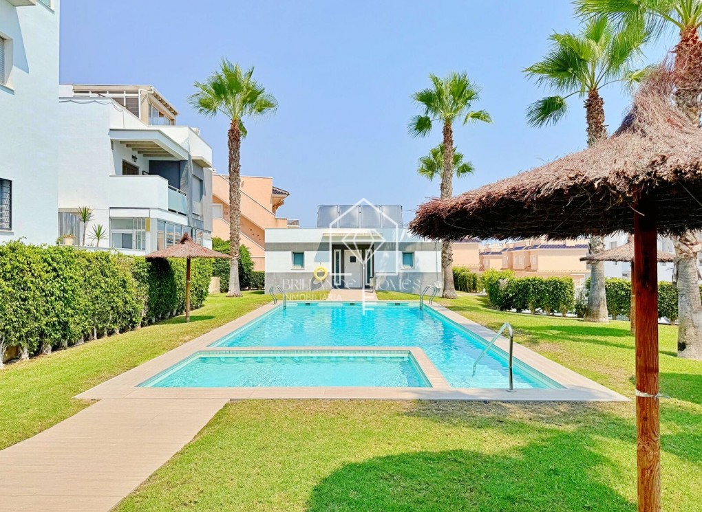 Sale - Apartment - Torrevieja - Los Altos