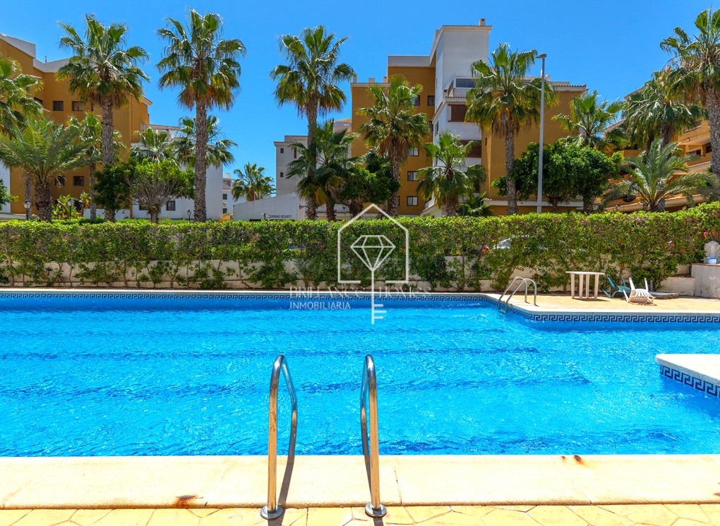 Sale - Apartment - Torrevieja - Rocio del Mar