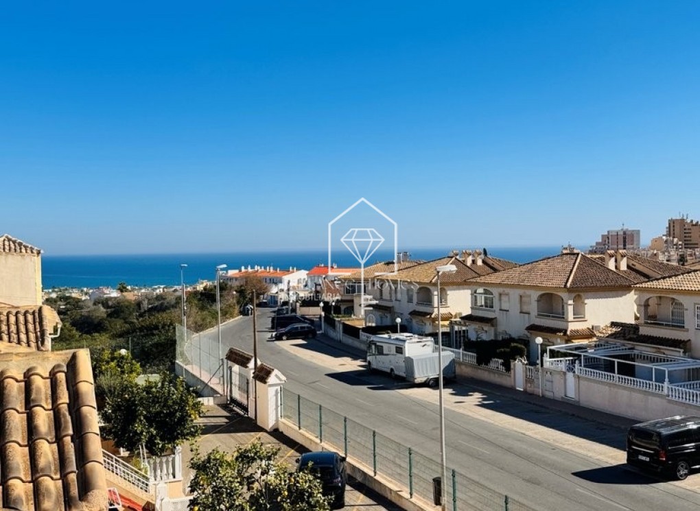 Sale - Bungalow - Torrevieja