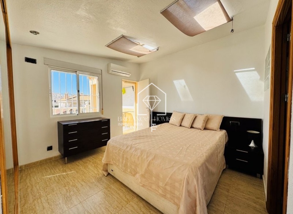 Sale - Bungalow - Torrevieja