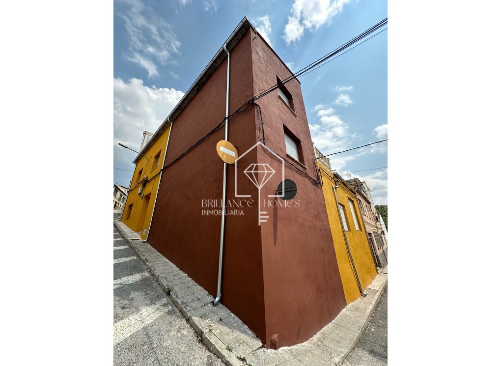 Sale - Casa - Alicante - Banyeres de Mariola