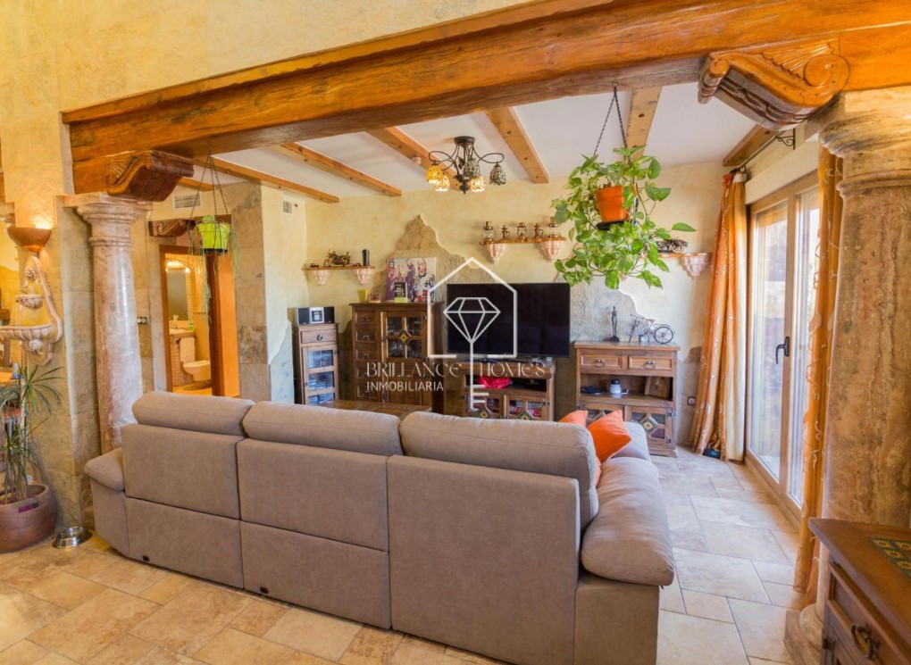 Sale - detached house - Redován