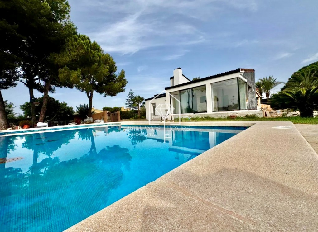 Sale - Villa / Detached house - Elche Pedanías - Valverde