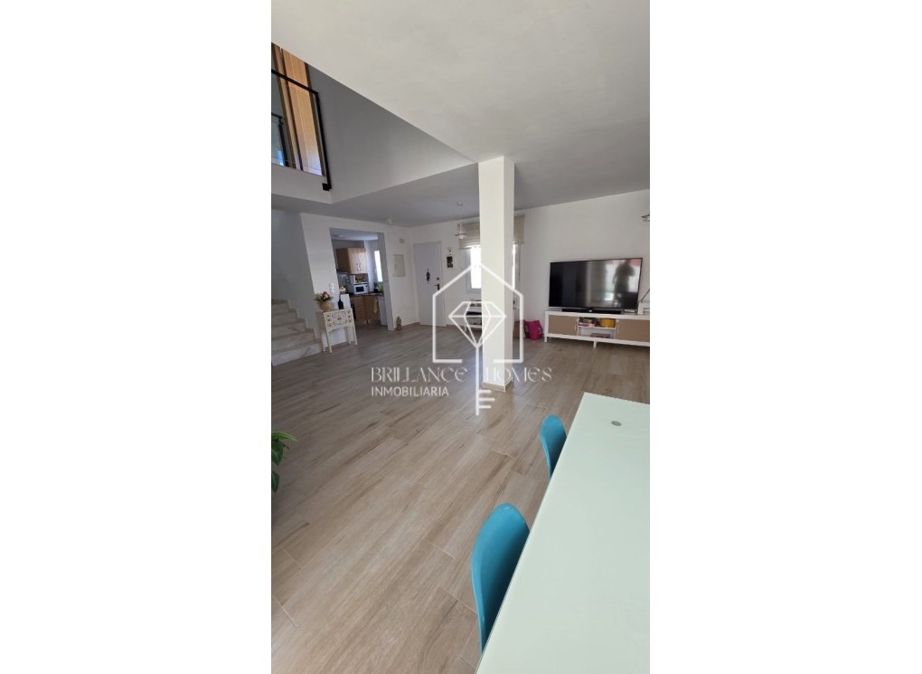 Sale - Villa / Detached house - Gran Alacant