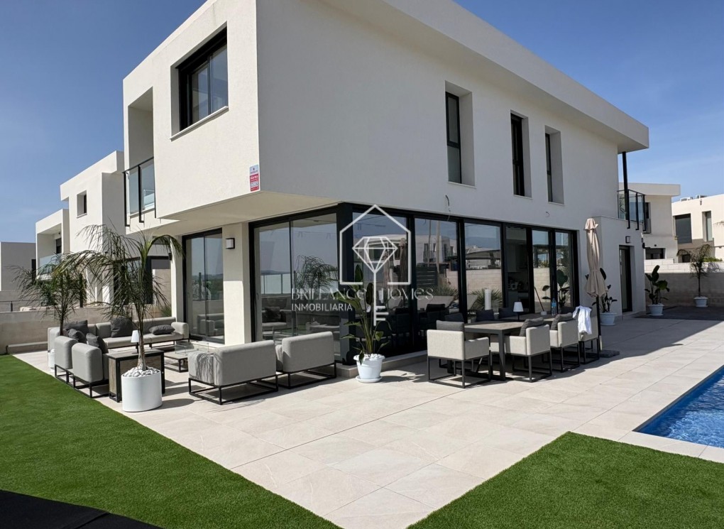 Sale - Villa - Gran Alacant