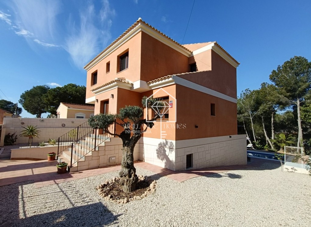 Sale - Villa - Pinar de Campoverde