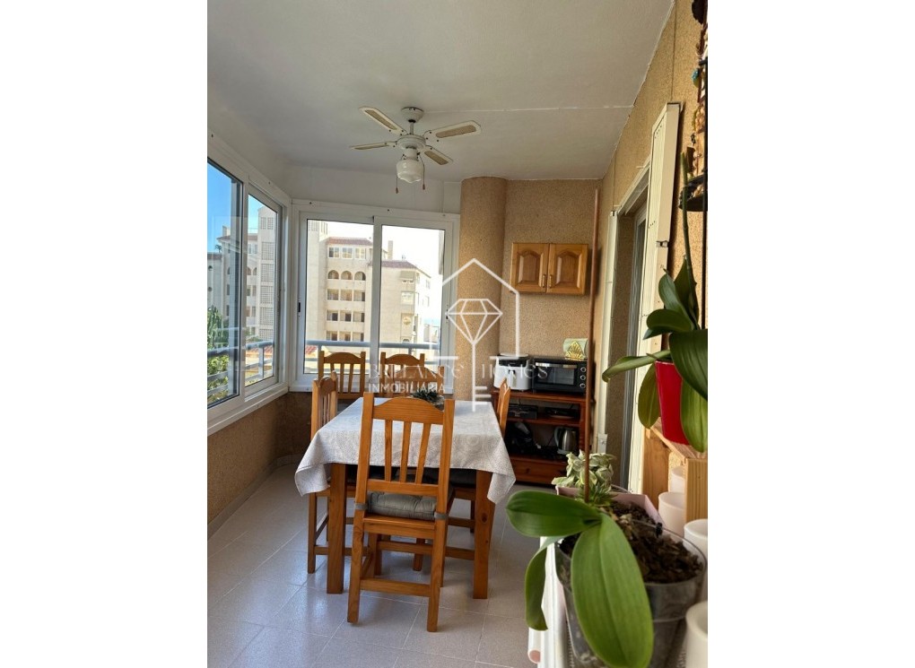 Segunda mano - Apartamento / piso - Los Arenales del Sol - Arenales