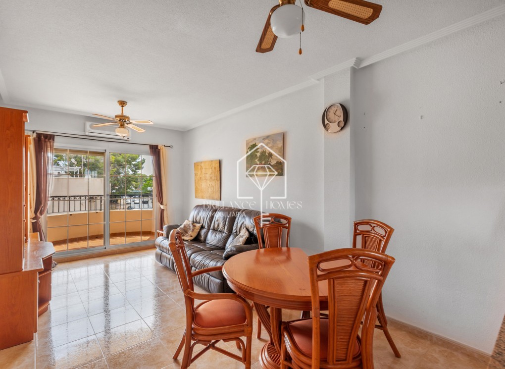 Segunda mano - Apartamento / piso - Orihuela - Villamartin