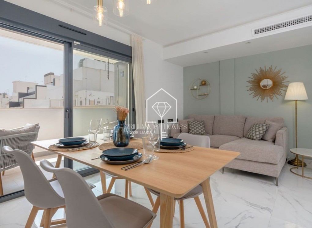 Segunda mano - Apartamento / piso - Torrevieja