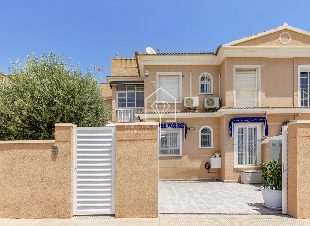 Segunda mano - Apartment - Orihuela Costa - La Zenia