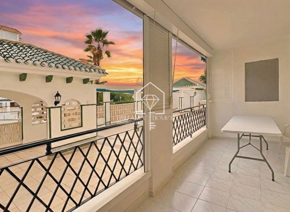 Segunda mano - Apartment - Torrevieja - La Mata