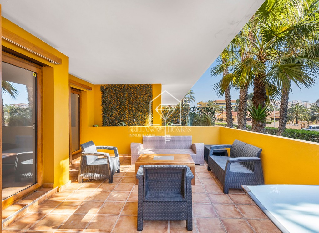 Segunda mano - Apartment - Torrevieja - Punta Prima