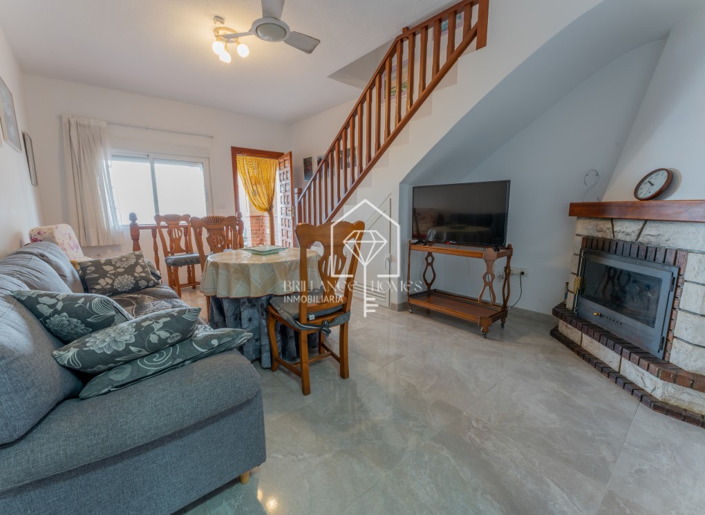 Segunda mano - Bungalow - Los Arenales del Sol - Arenales