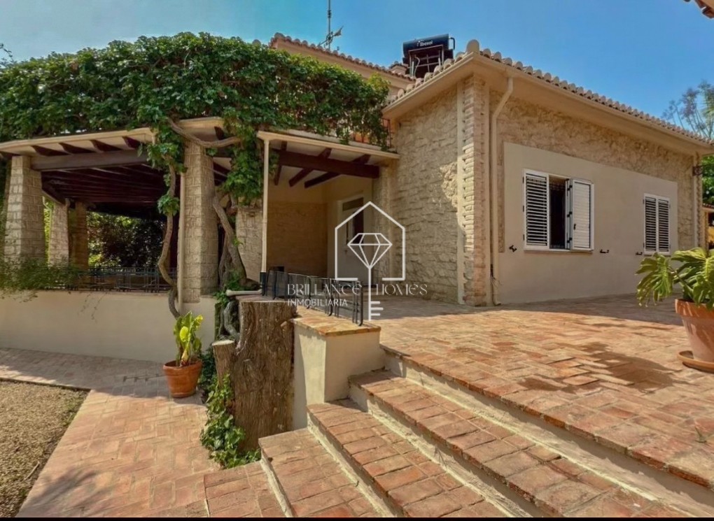 Segunda mano - Chalet - Alicante - Vistahermosa