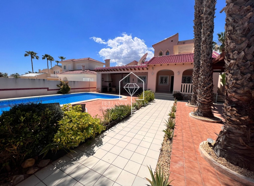 Segunda mano - Detached villa - Ciudad Quesada - Rojales - Ciudad Quesada - Doña Pepa