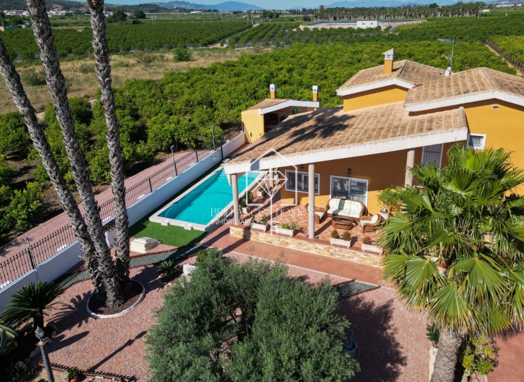 Segunda mano - Finca / Country Property - Orihuela