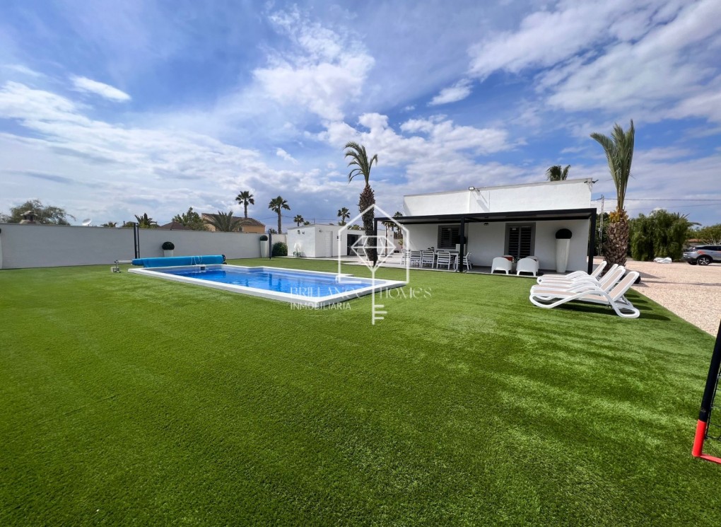 Sprzedaż - 5. Finca / Country Property - Elche Pedanías - La Marina