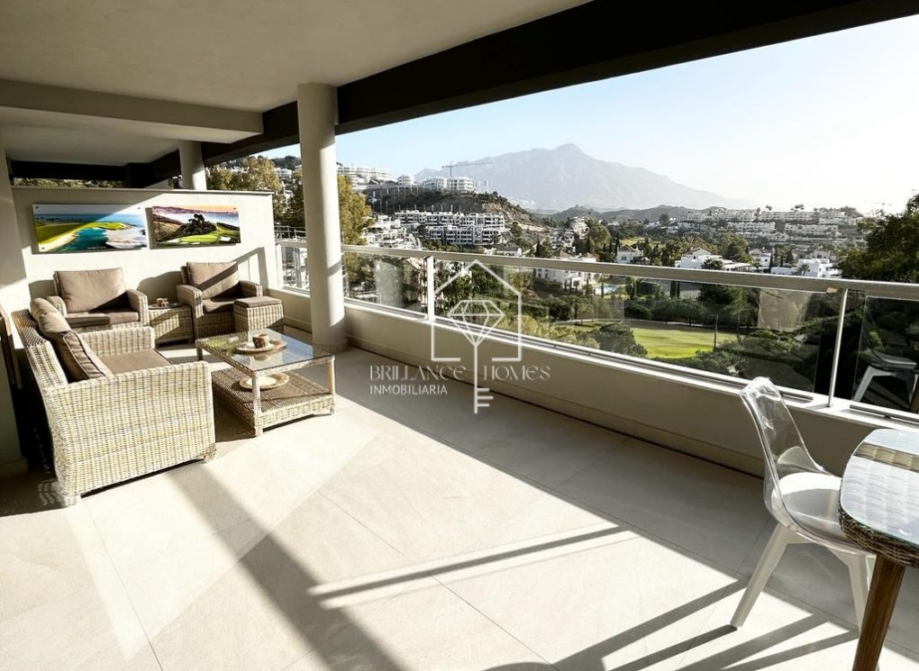 Sprzedaż - Apartament - Marbella - Benahavis