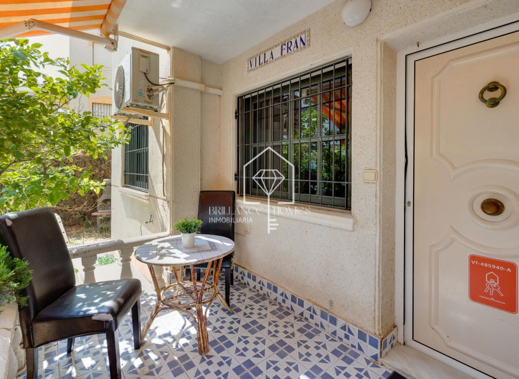 Sprzedaż - Apartament - Punta Prima