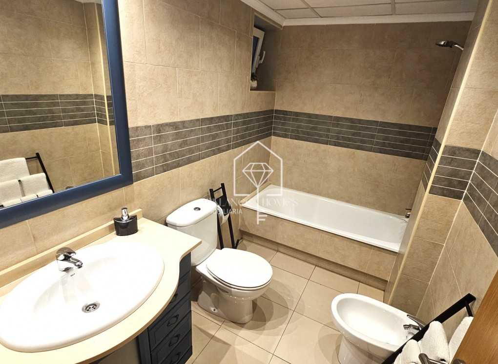 Sprzedaż - Apartament - Torrevieja - Centro