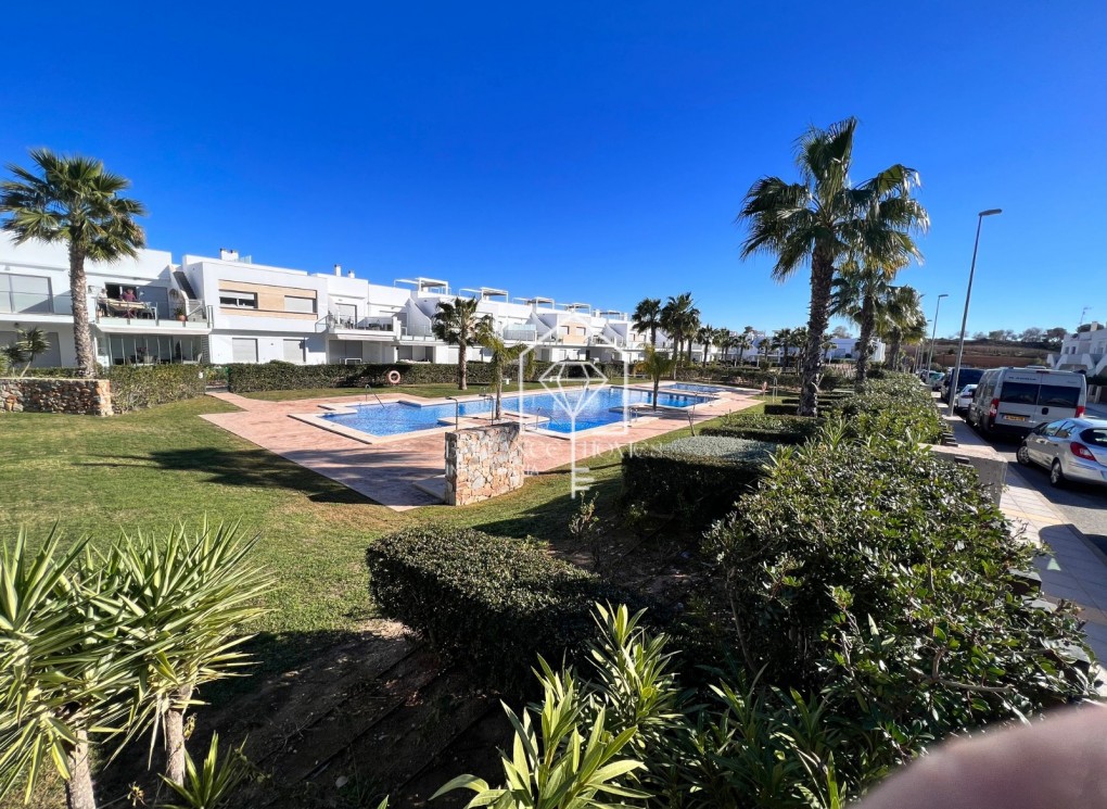 Sprzedaż - Apartment flat - Orihuela - Vistabella Golf