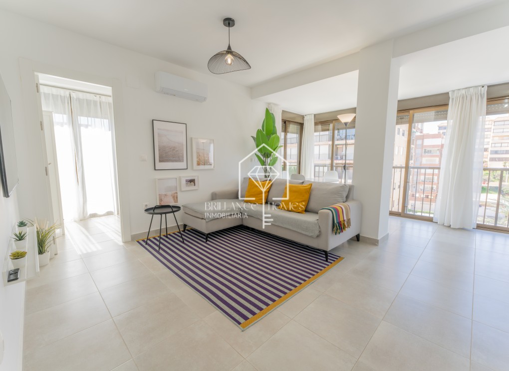 Sprzedaż - Apartment/mieszkanie - Los Arenales del Sol - Arenales