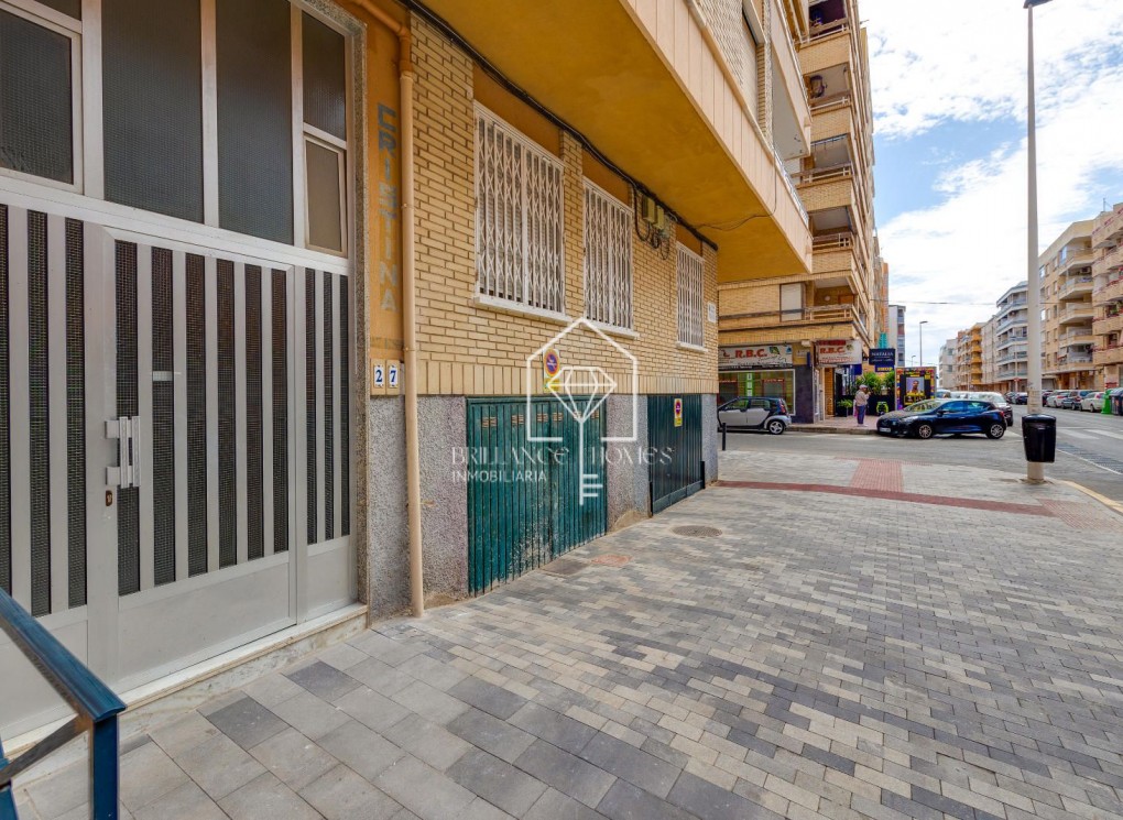 Sprzedaż - Apartment/mieszkanie - Torrevieja - Playa del Cura