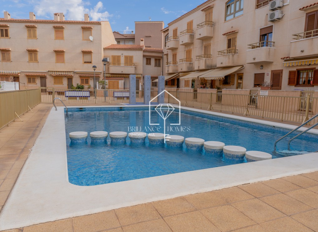 Sprzedaż - Bungalow - Los Arenales del Sol - Arenales