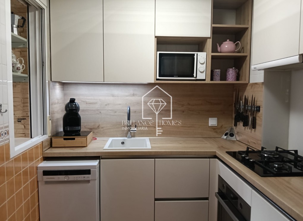 Sprzedaż - House - Detached Villa (4) - Los Montesinos - La Herrada